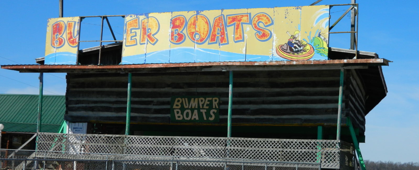 Bumper Boat, abandoned building