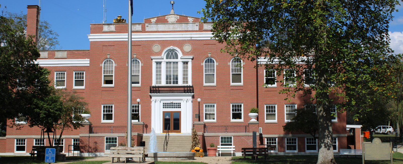 Hart County Courthouse