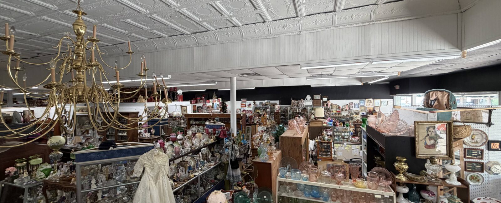 Caveland Antiques